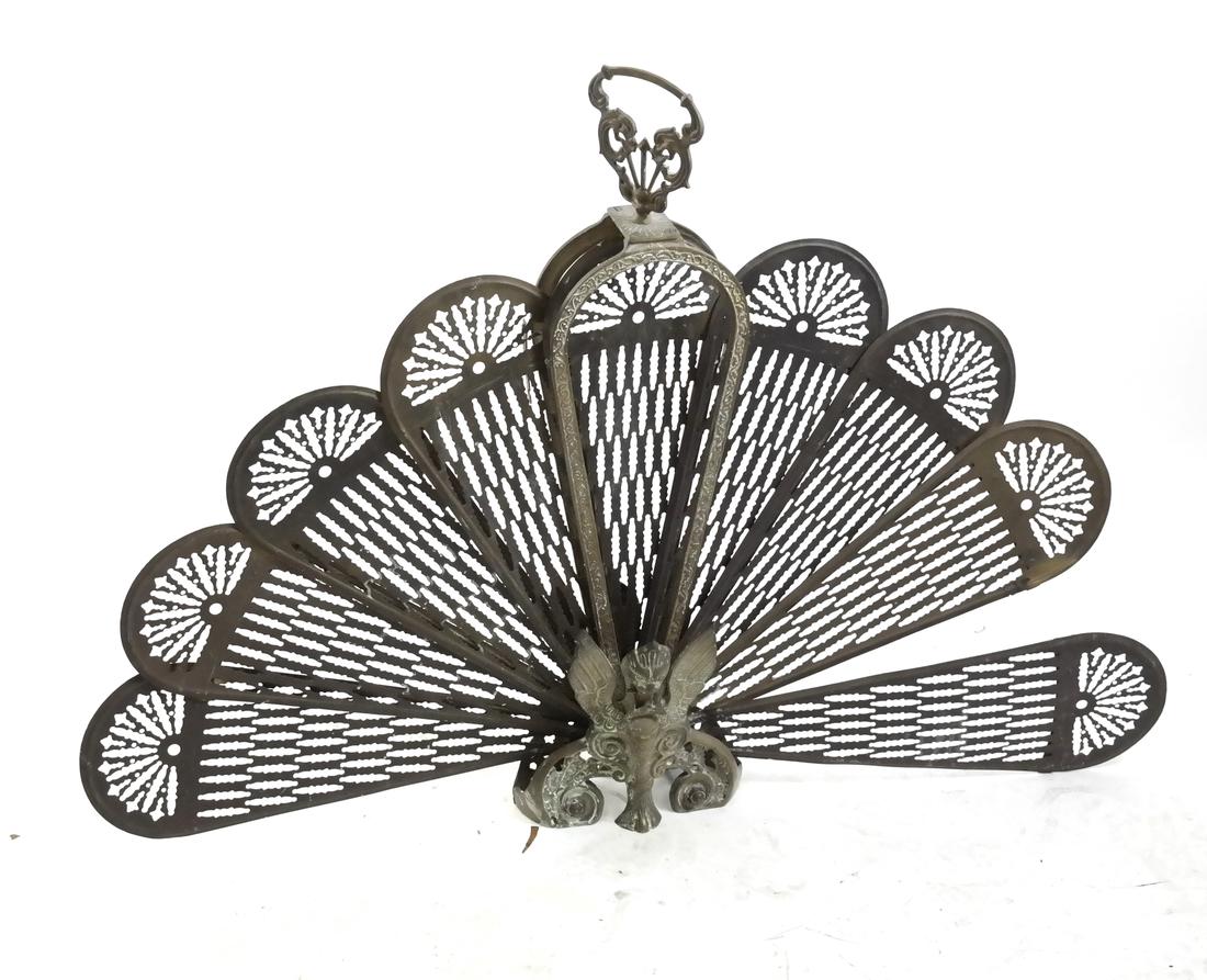 Fan-Form Fire Screen (1 of 4)