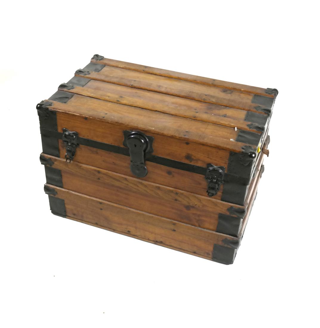 Vintage Wooden Trunk: Vintage wooden trunk. [17" H x 26" W x 16" D]. Surface grime and one handle broken.