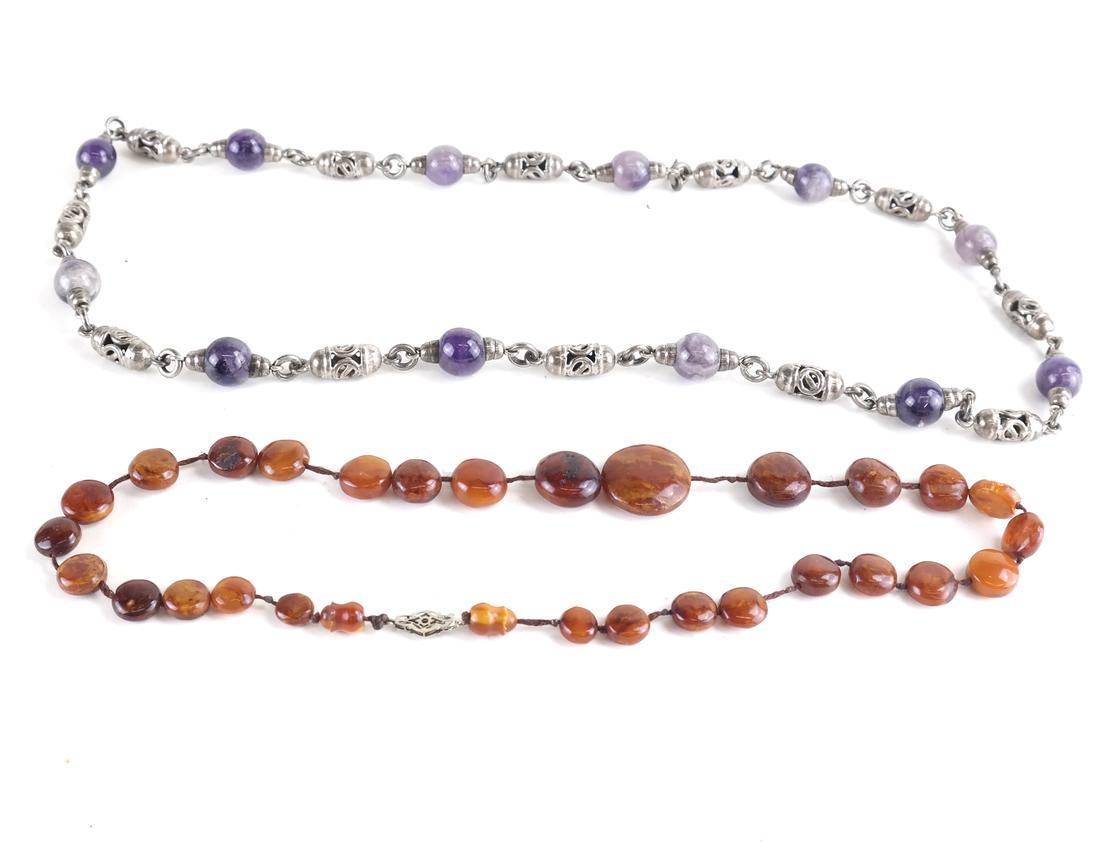 2 Various Amber or Agate Necklaces (1 of 8)