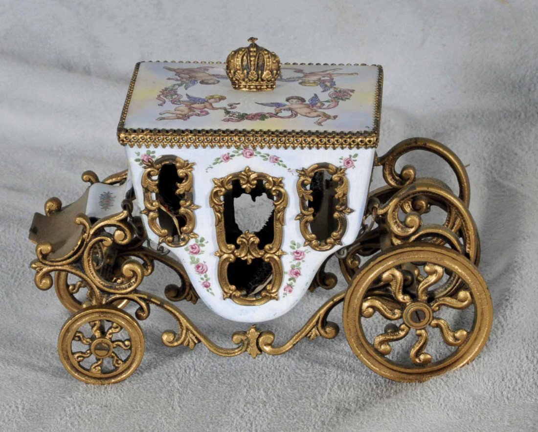 MINIATURE ENAMEL & ORMOLU ROYAL COACH. CUPID AND F: MINIATURE ENAMEL & ORMOLU ROYAL COACH. CUPID AND FLORAL DECORATION. 3 1/2" H X 5" W X 2 1/2" D.