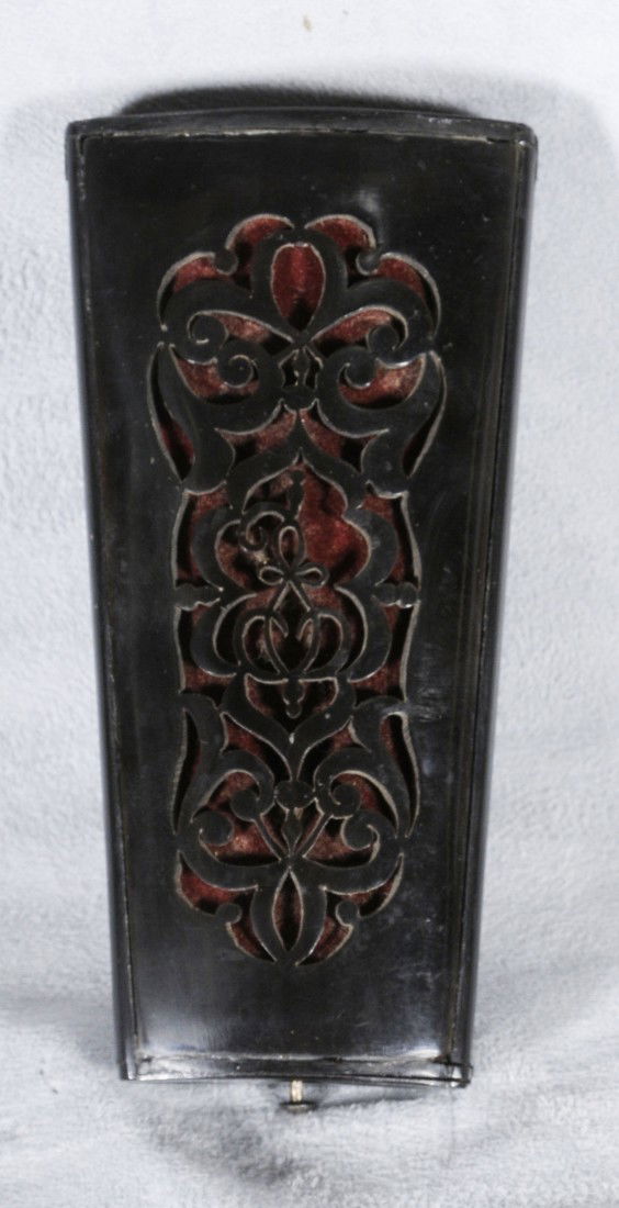 19TH C. FRENCH TRAVELING SEWING CASE. CARVED HORN: 19TH C. FRENCH TRAVELING SEWING CASE. CARVED HORN AND WOOD CASE. FITTED INTERIOR. CONTAINS A THIMBLE, NEEDLE HOLDER, SCISSORS AND A HOLE PUNCH. 5" H X 2 1/2" W.