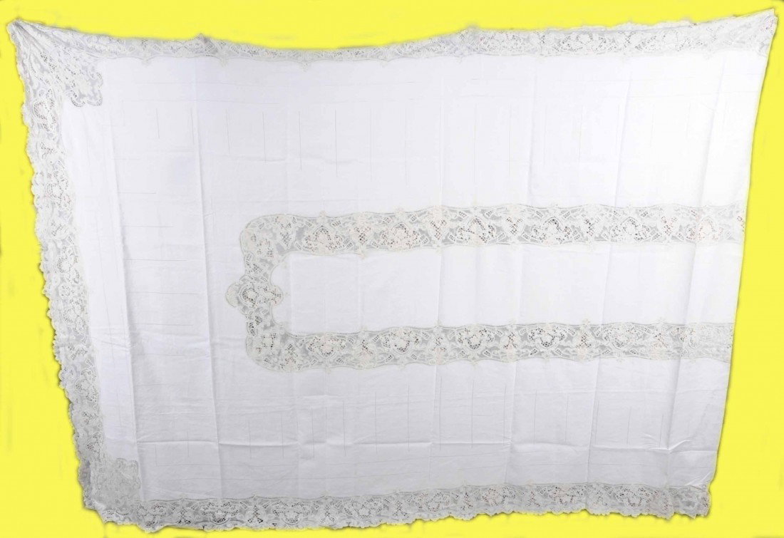 LG. ANTIQUE LACE BANQUET CLOTH. 216" L X 75" W.: LG. ANTIQUE LACE BANQUET CLOTH. 216" L X 75" W.