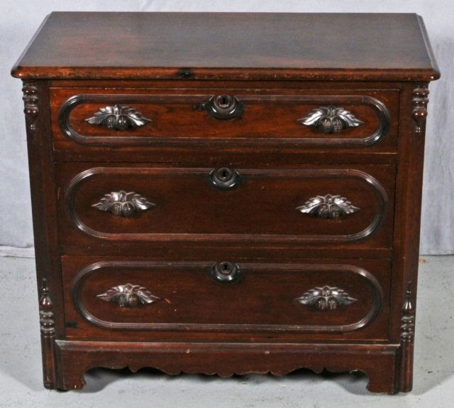42 ANTIQUE WALNUT CARVED VICTORIAN 3 DRAWER CHEST. GOO