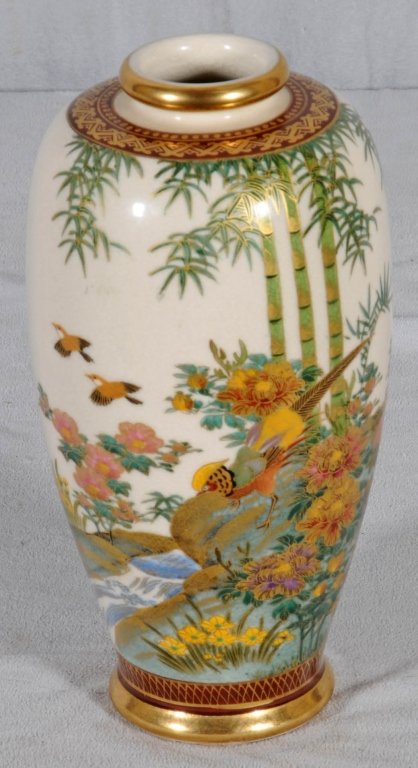 JAPANESE SATSUMA PORCELAIN VASE. GILT, MULTI- COLORED F