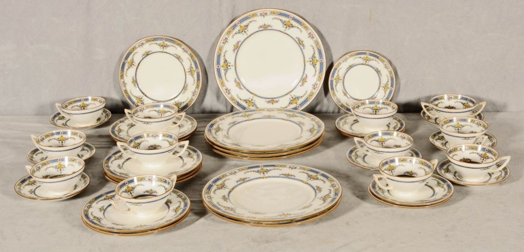 36 PIECE MINTON DINNER SET. 6 OF THE FOLLOWING; DINN.,: 36 PIECE MINTON DINNER SET. 6 OF THE FOLLOWING; DINN., SAL. , B & B, CUPS, BOULLION CUPS AND SAUCERS. PATTERN "PRINCESS". ENAMEL FLORAL DECORATION. GOOD. D P = 10 1/4" DIA.