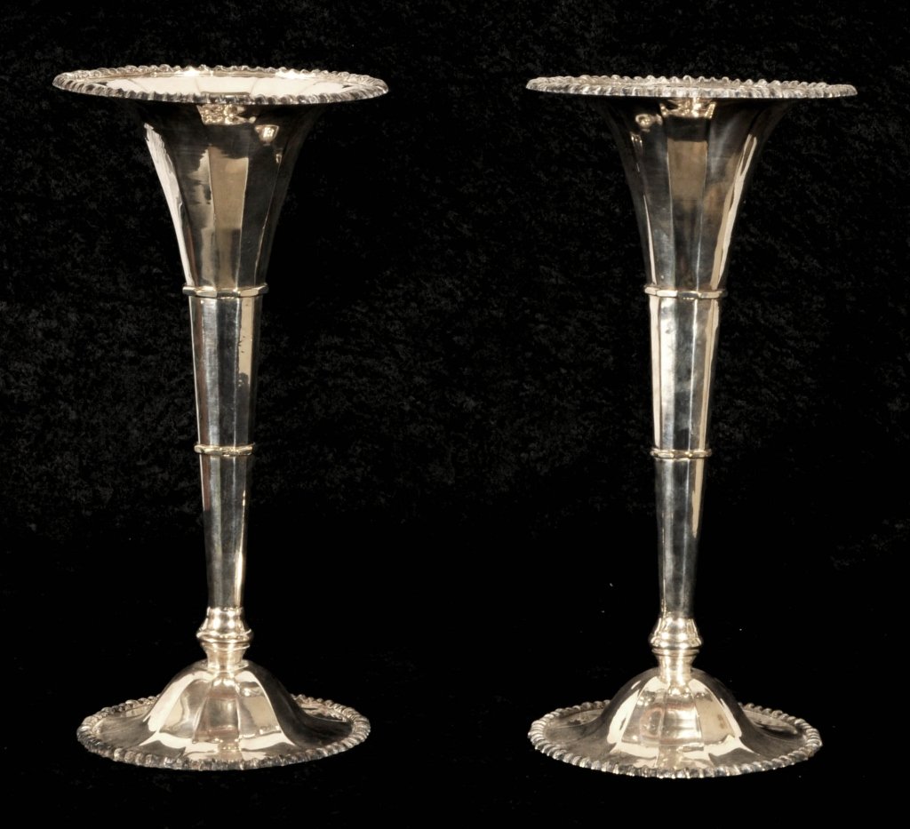 PAIR OF SILVER PLATED TRUMPET VASES. GOOD. 15 1/4" H X : PAIR OF SILVER PLATED TRUMPET VASES. GOOD. 15 1/4" H X 7 1/4" DIA.