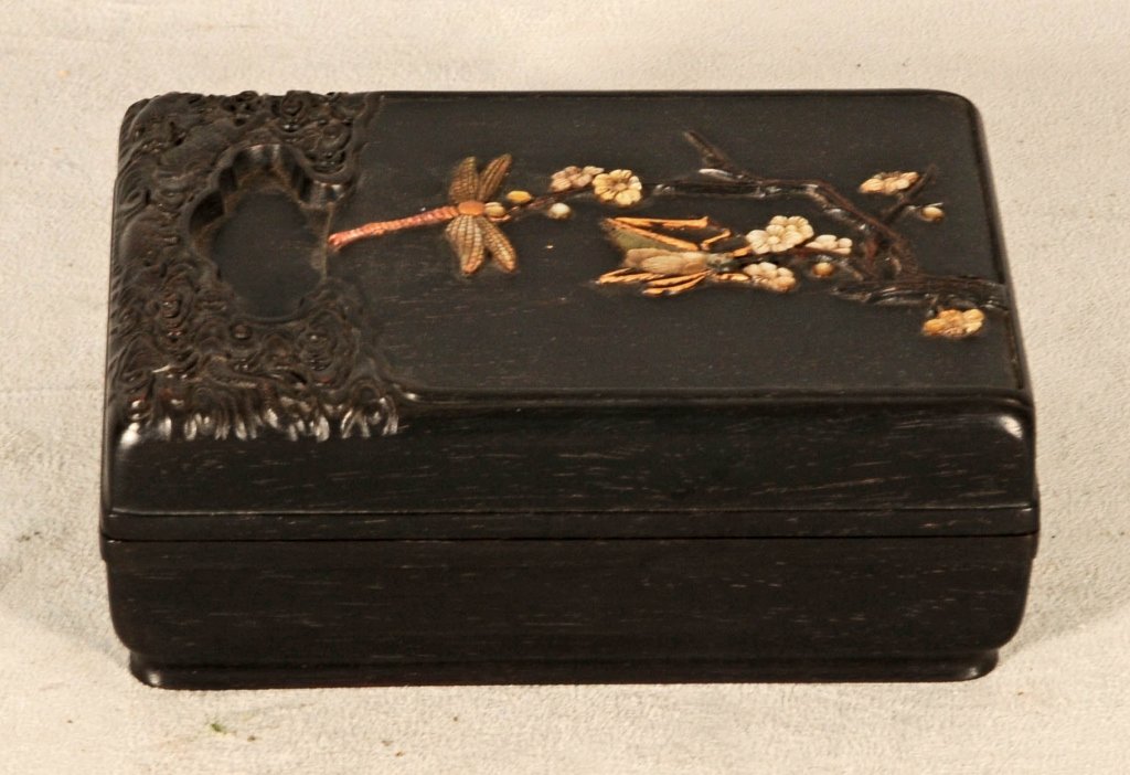 CHINESE CARVED "ZHAN" WOOD BOX. INLAID WITH M.O.P.: CHINESE CARVED "ZHAN" WOOD BOX. INLAID WITH M.O.P. FLORAL, DRAGON AND CRICKET DECORATION. GOOD. 2 1/2" H X 7" W X 5" D.