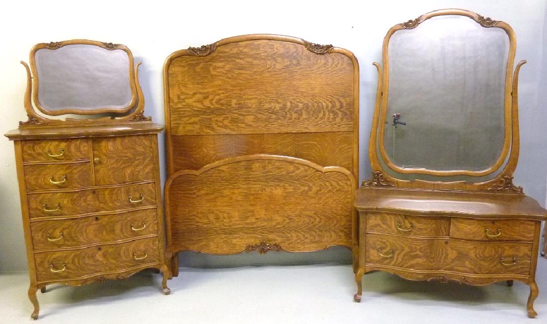 Circa 1900 Heavy 1/4 cut Oak 3 piece Bedroom Set