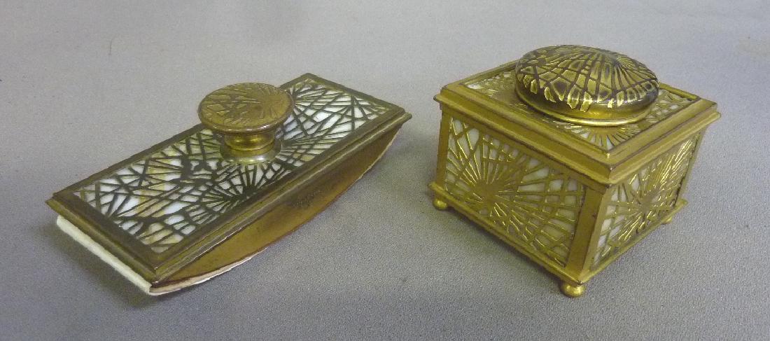 Tiffany Studios "Pine Needle" Desk Set C 1920, New: Tiffany Studios "Pine Needle" Desk Set C 1920, New York, incl: gilt-bronze inkwell marked "Tiffany Studios, New York, 845" h 2.5" w 3" d 3" and "Tiffany Studios, New York 995" rolling blotter, h 2"w 5