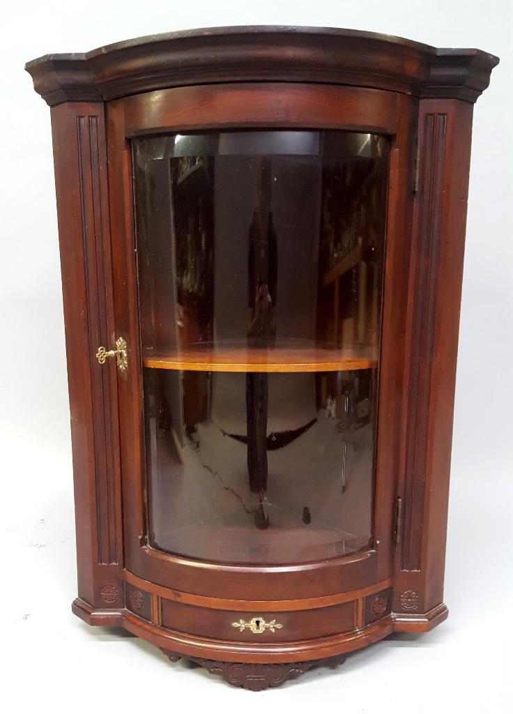 Circa 1880's Bevel Curved Glass Hanging Corner Mar 28, 2020