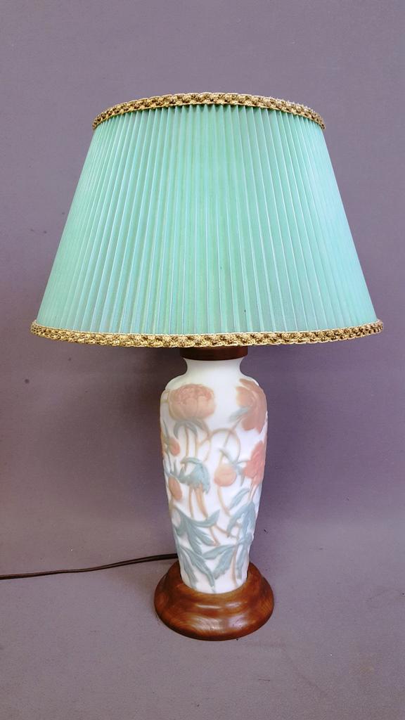 Circa 1930's Consolidated Phoenix Table Lamp w/old: Circa 1930's Consolidated Phoenix Table Lamp w/old Shade - hgt 24" hgt of just the glass base 13". Good condition. Found in Wabasha MN estate.