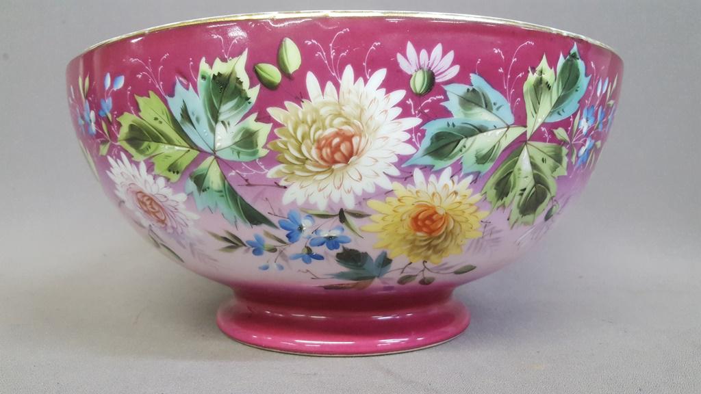 Circa 1900 Hand Painted Punch Bowl with good floral: Circa 1900 Hand Painted Punch Bowl with good floral décor - dia. 13 3/4" hgt 6.3/4". Porcelain in Very good condition. Found in Minnetonka MN estate.