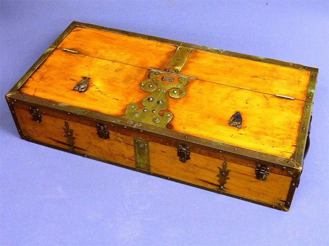ORNATE BRASS DECORATED TOOL BOX SIGNED (J.E. NISSEN : ORNATE BRASS DECORATED TOOL BOX SIGNED (J.E. NISSEN -DATED 1925) BRAINERD MN. HOME- L 33" W 16"