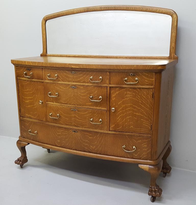 Circa 1900 1/4 Cut Oak Sideboard with Massive Claw Feet - found in Wabasha MN turn of the centrury (1 of 6)