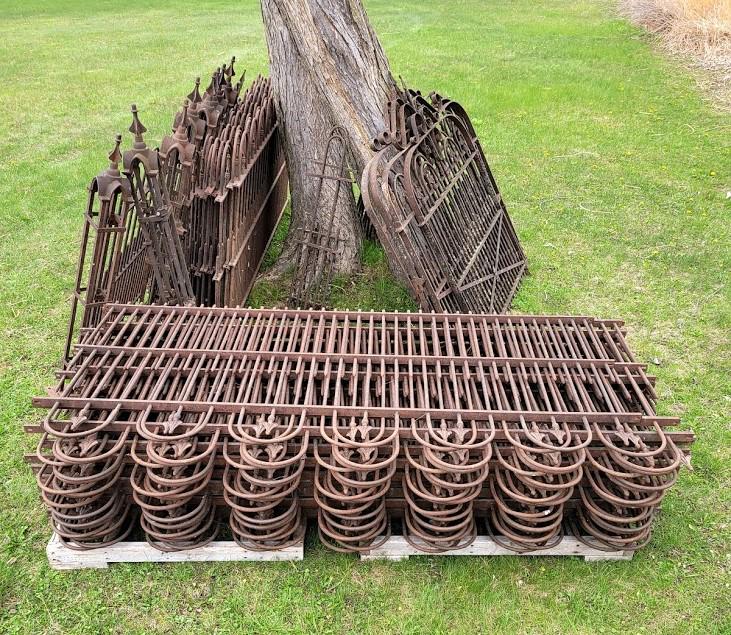 Rare Victorian Iron Fence, c. 1890.  Approx. 260 feet of fence including gates. (1 of 8)