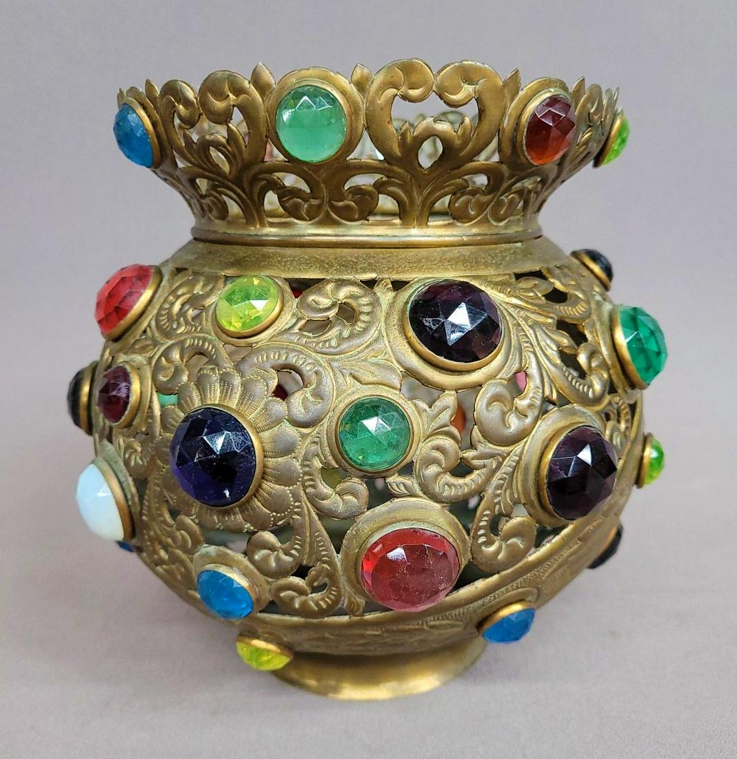 Bradley & Hubbard Supurb Jeweled Oil Banquet Lamp Shade with 46 jewels. . Height 8" dia. Shade 9". (1 of 4)