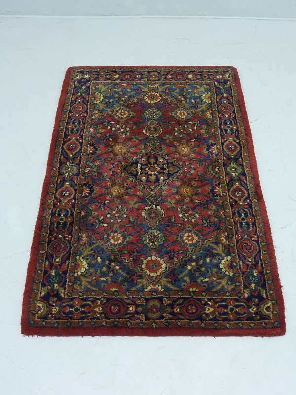 HAND TIED ORIENTAL THROW RUG IN WINE, NAVY & BLUE : HAND TIED ORIENTAL THROW RUG IN WINE, NAVY & BLUE - 59" X 38"