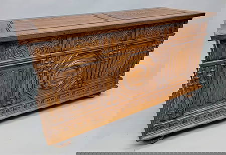 Circa 1920's Signed "Toby Furniture Co. , Chicago and New York" Oak Blanket Chest with Lift Top -: Circa 1920's Signed "Toby Furniture Co. , Chicago and New York" Oak Blanket Chest with Lift Top - width 47" height 27" depth 20" - good clean finish and condition