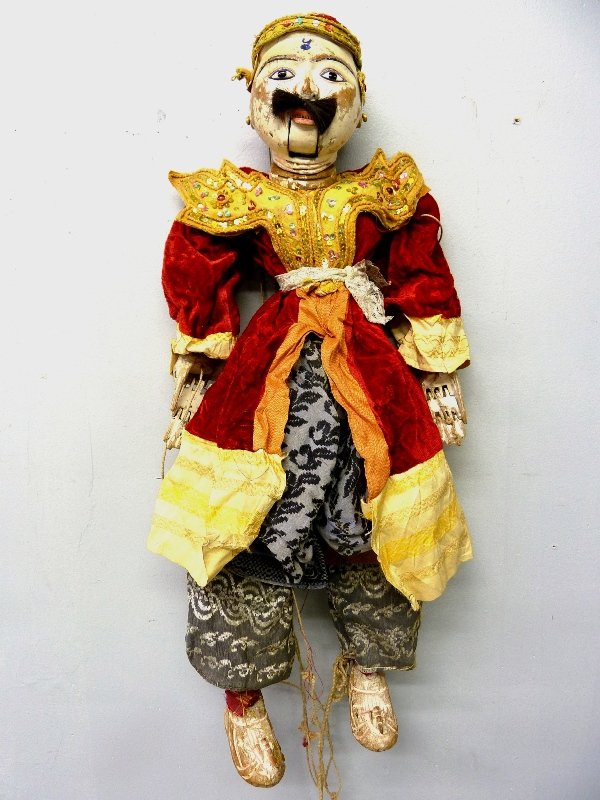 Chinese 1920's Antique Wood and Cloth Jointed Strin: Chinese 1920's Antique Wood and Cloth Jointed String Run Puppet - Hgt 27" W 11" - good condition for age
