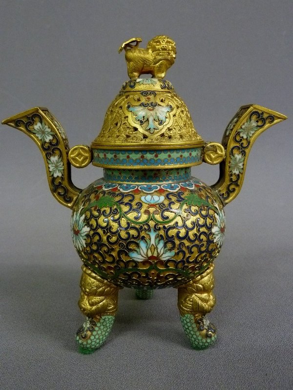 1st 1/4 of the 20th Century Chinese Cloisonne Sensor wi: 1st 1/4 of the 20th Century Chinese Cloisonne Sensor with Foo Dog on Cover - height 7" width 6" dia. 3.5" - good condition