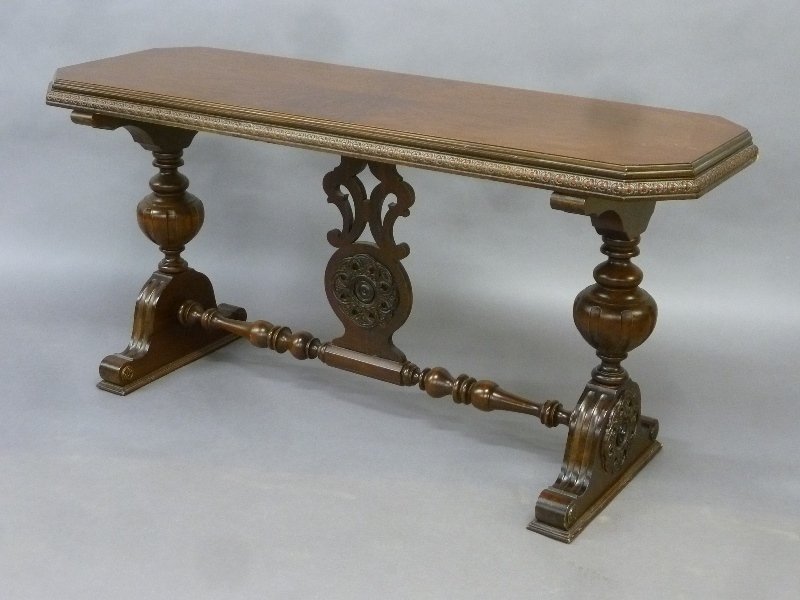 Quality Circa 1920's Walnut Sofa Table with Egg & Dart (1 of 4)