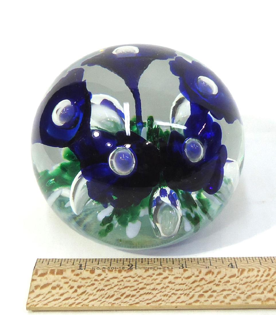 3lb 13oz Gibson Paperweight: Approx. 4 1/2"W