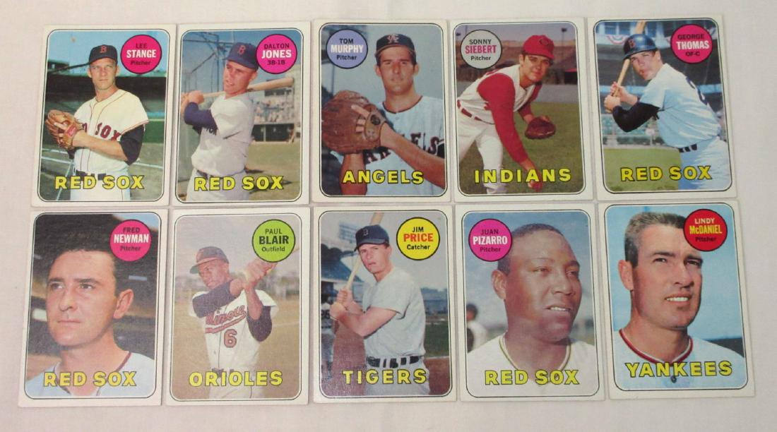 (10) 1969 Topps Baseball Cards (1 of 2)