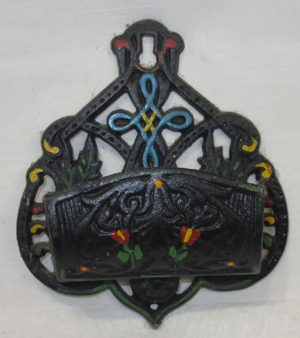 Cast Iron Match Holder: 4 1/4" x 3 3/4"