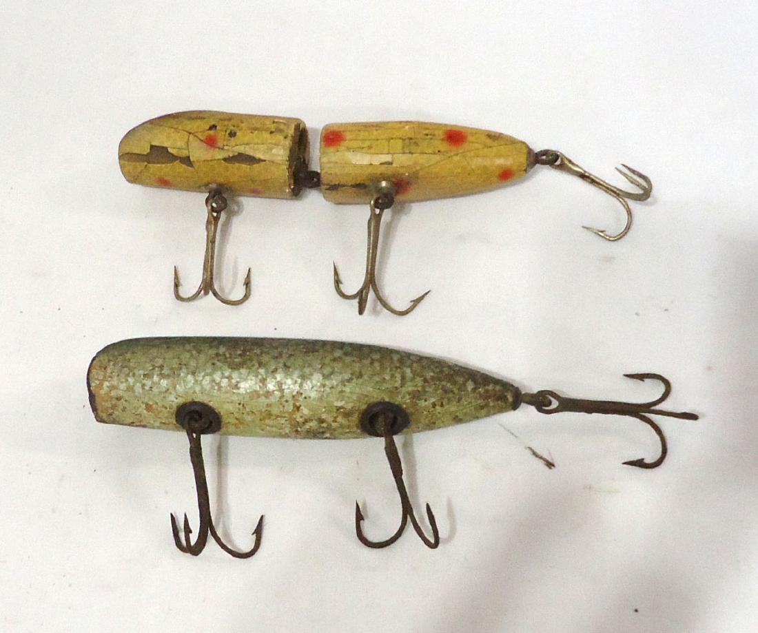 2 Wooden Fishing Lures: 4"