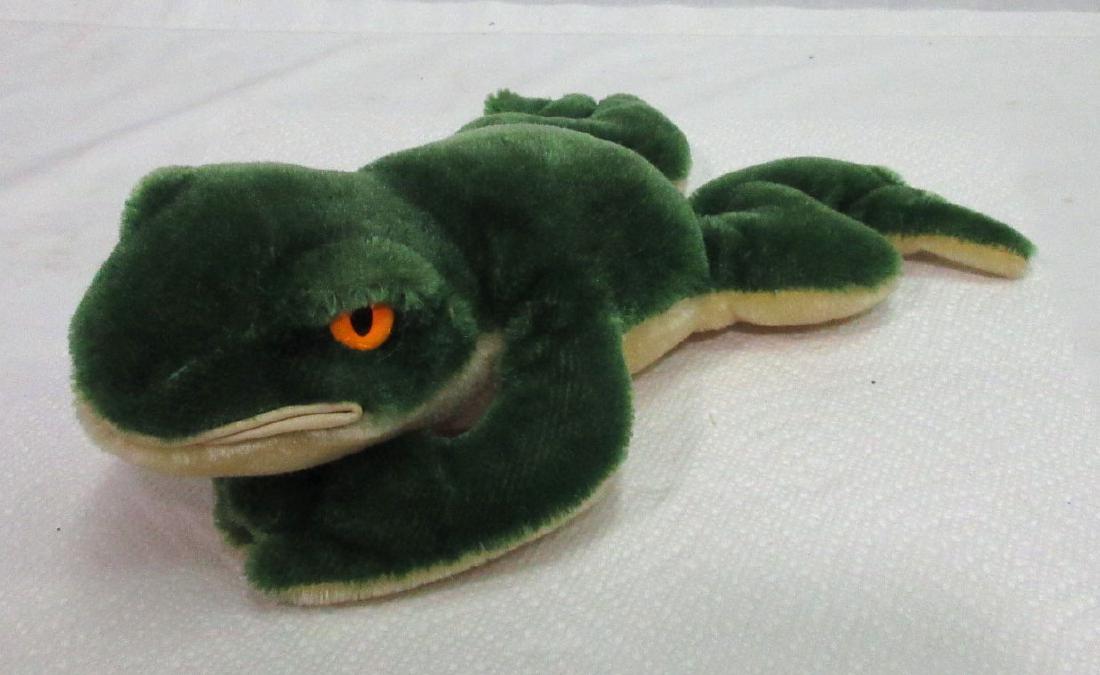 Steiff Frog: 3 1/2"T x 10"