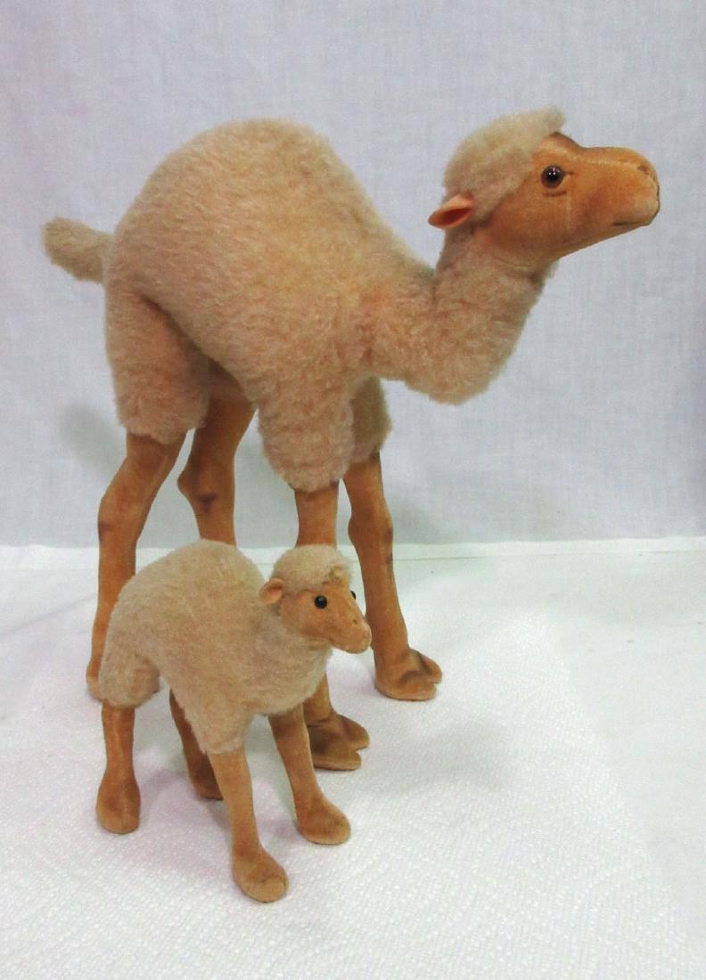 2 Steiff Camels: 5 1/2"T & 11 1/2"T
