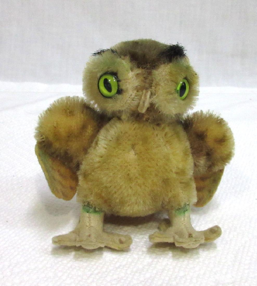 Steiff Owl: 3 1/2"T x 4"W
