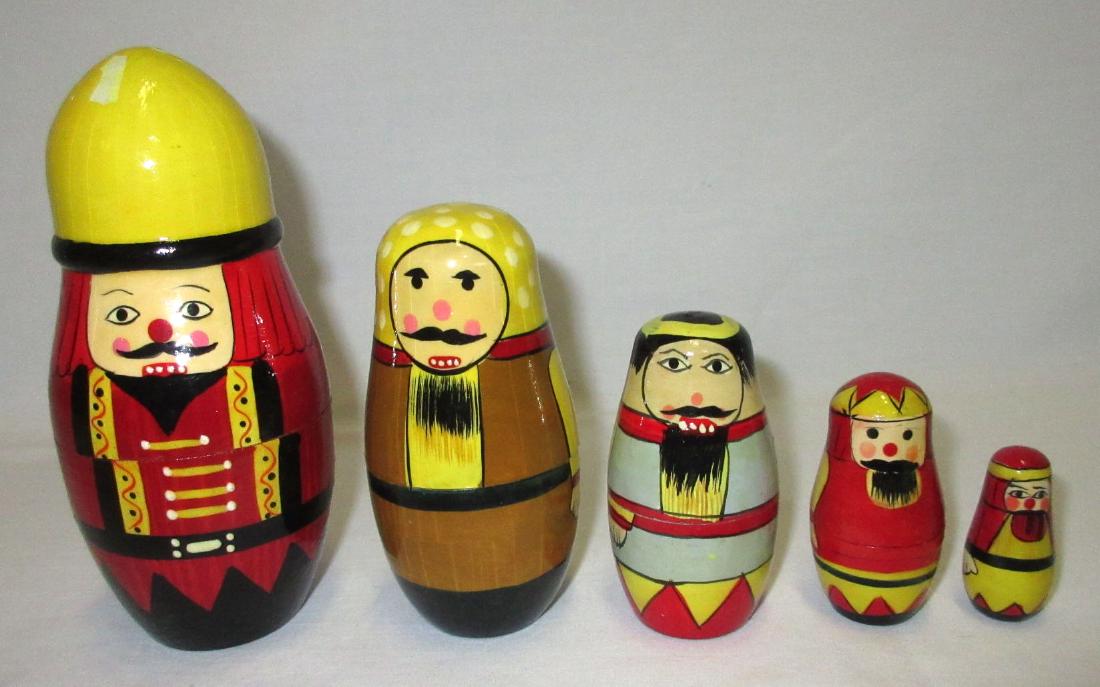 Set of Wooden Nesting Dolls: 6"T x 3"W