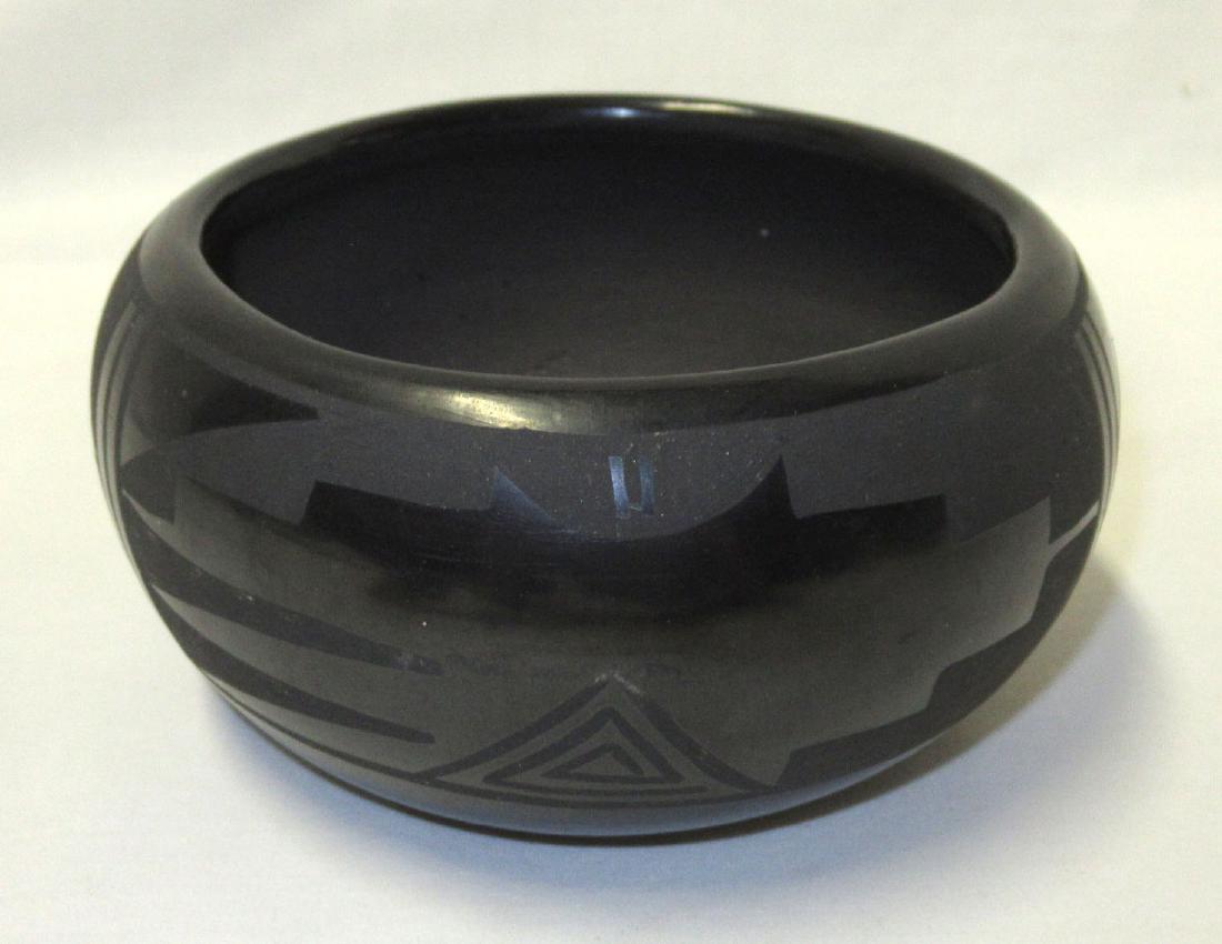 American Indian San Ildefonso Bowl: 2 3/4" x 5 1/4"