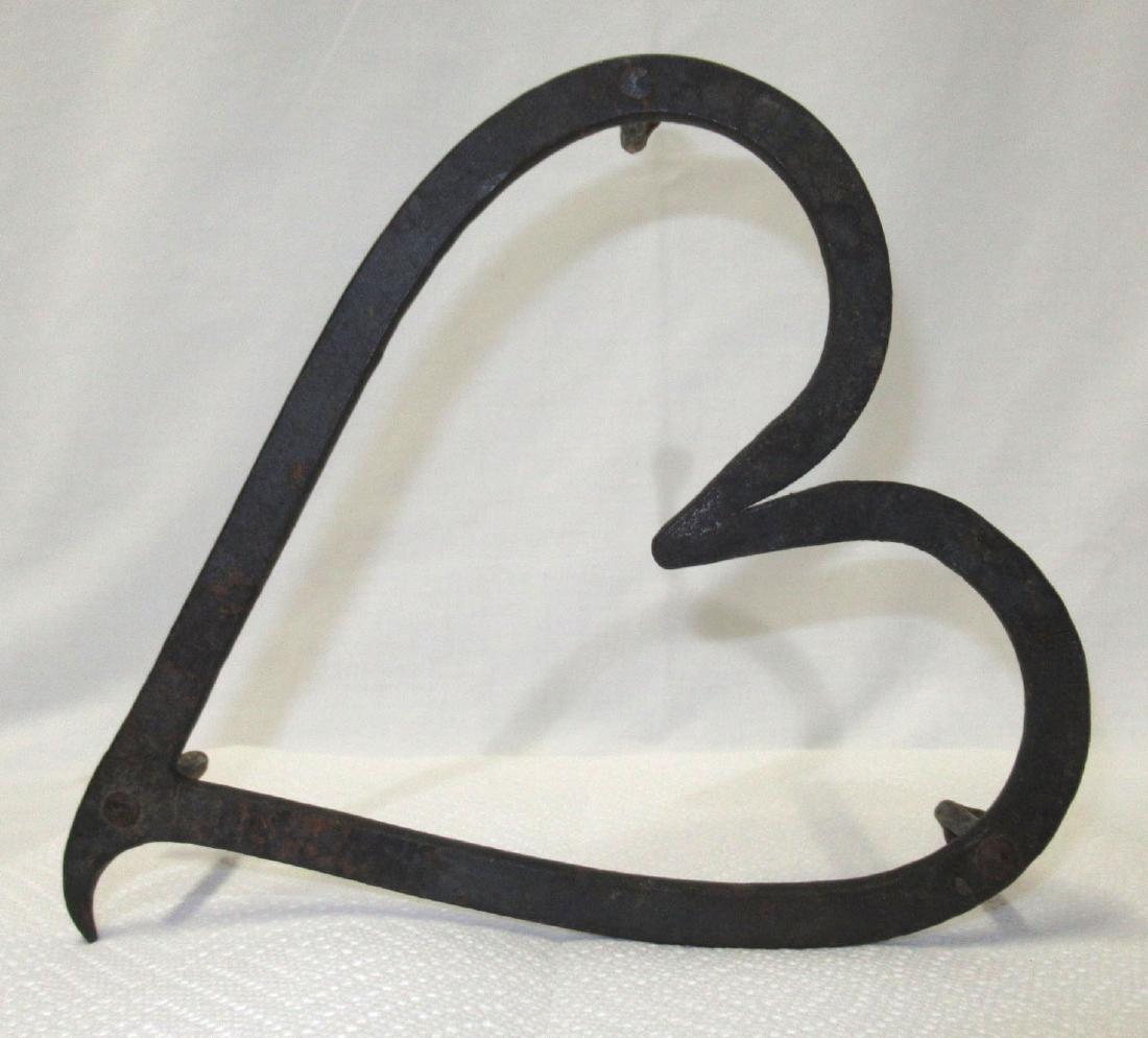 Weeping Heart Iron Trivet: 2 1/4" x 8 3/4"