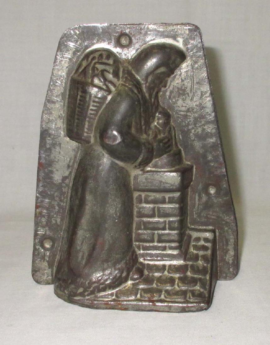 Santa Claus Chocolate Mold (1 of 2)