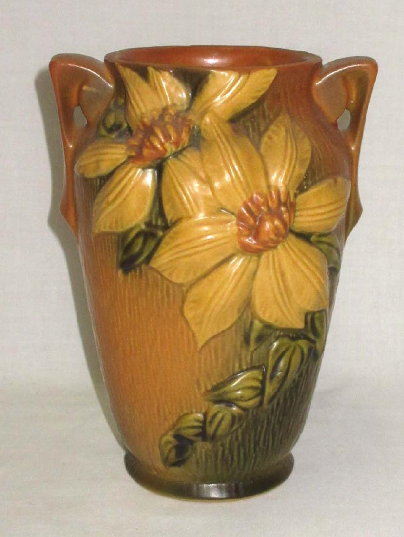 Roseville Pottery Vase 105 7 Jan 15 2018 Martin Auction Co In Il