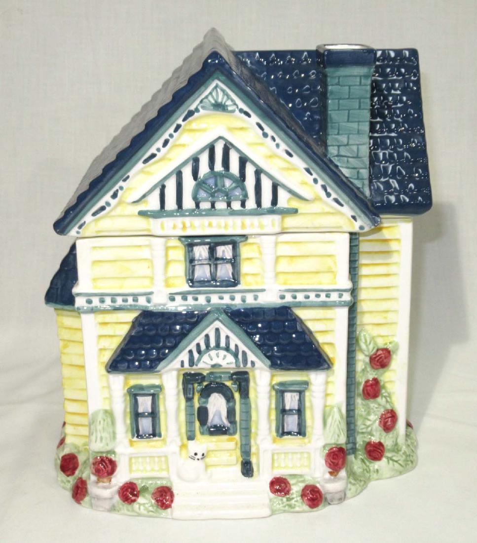 Vtg. Cottage Cookie Jar (1 of 2)
