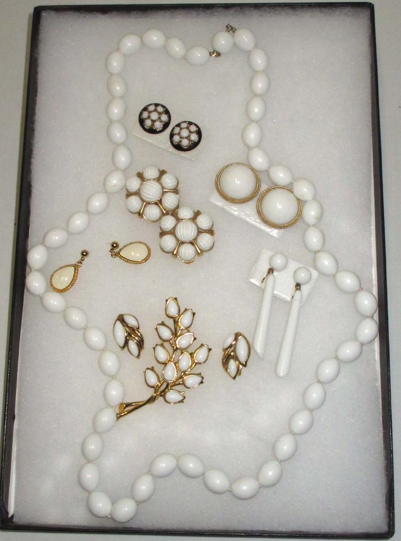 "Trifari" 1950's 8pc. White Jewelry: Inc. 1 Necklace, 1 Pin, 6 Pr.s of Earrings all Mrkd. Trifari