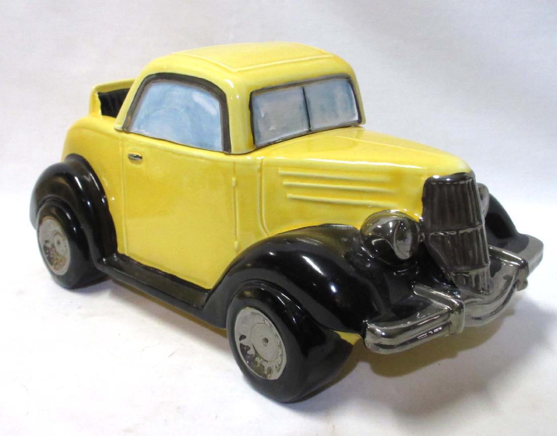 Coupe Automobile Cookie Jar: 6 1/2"T x 13"W