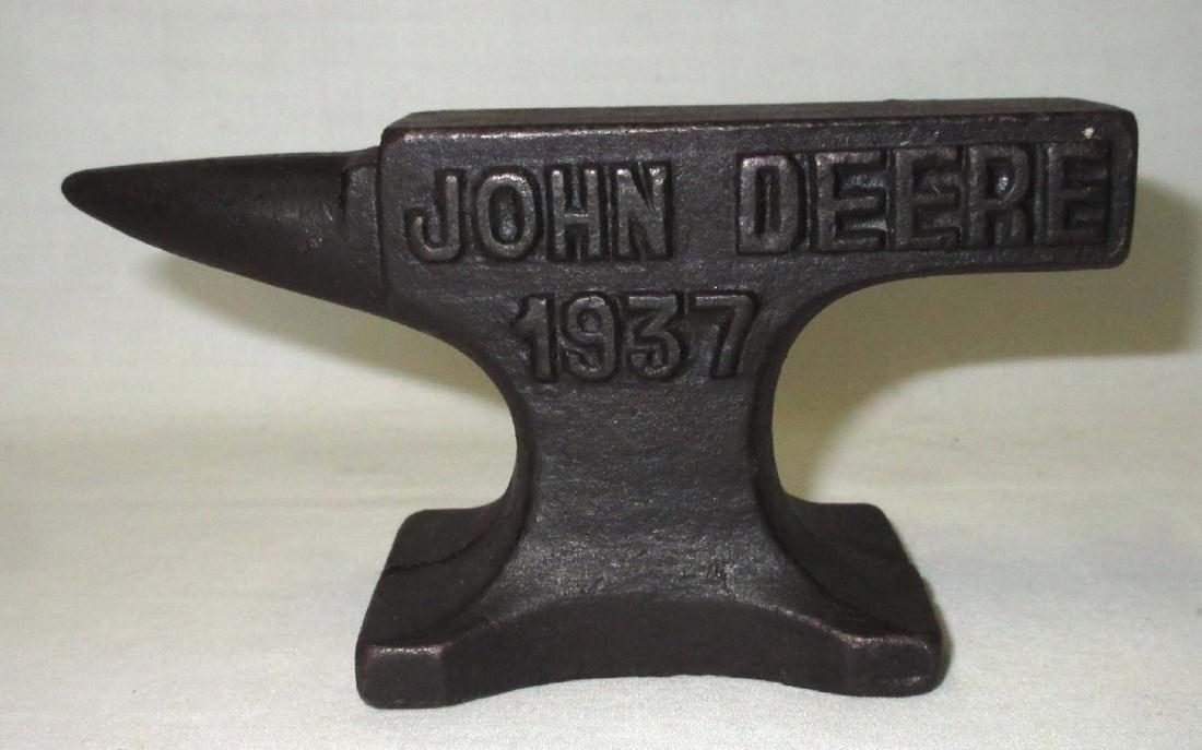 Miniature Anvil Mkd John Deere: 2 1/2"T x 4 3/4"L