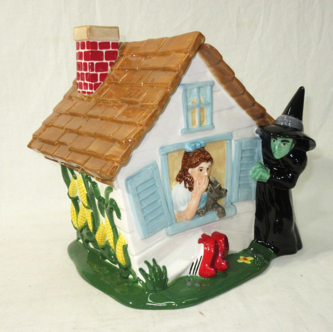 Wizard of Oz Cookie Jar: 11"T x 9 1/2"W