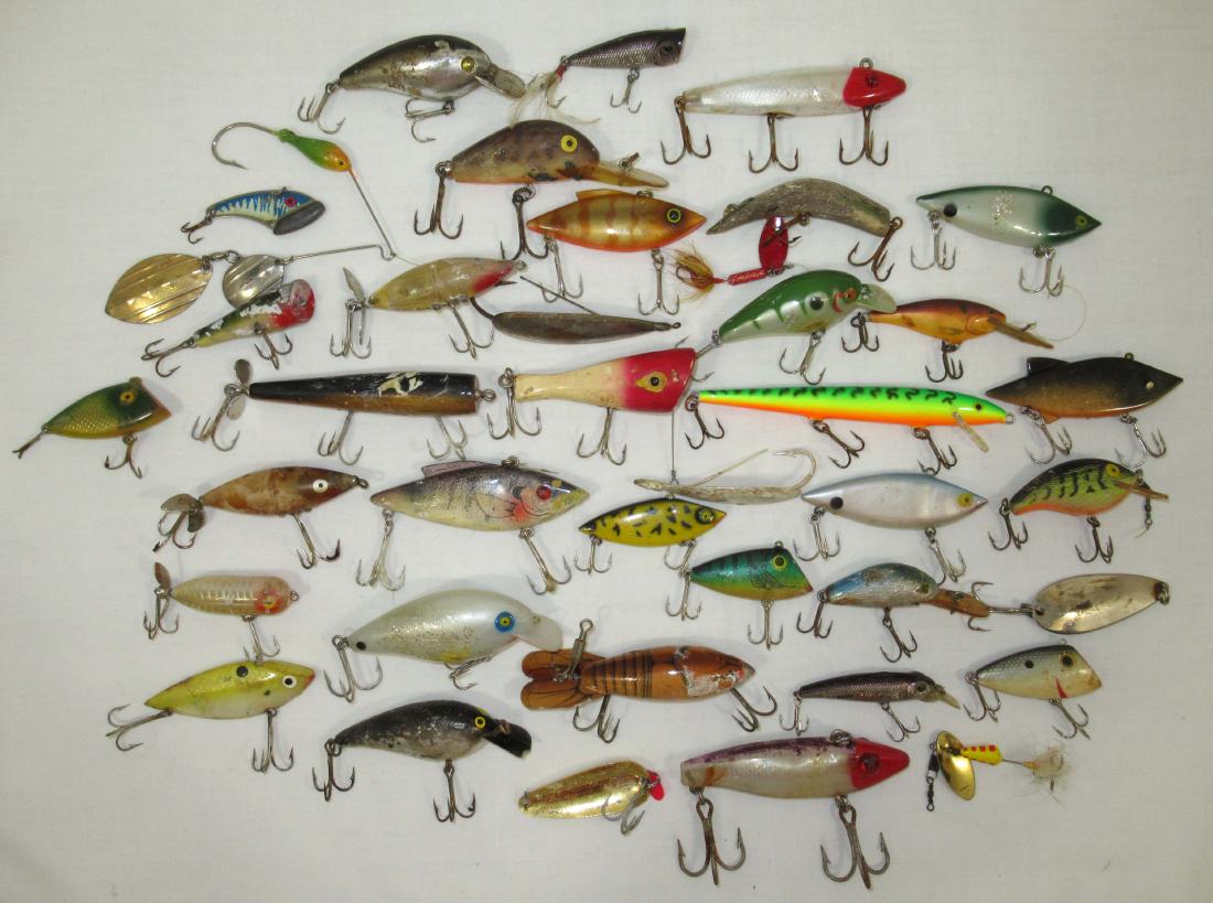Lg. Lot of Fishing Lures: 1 1/2"L - 5"L