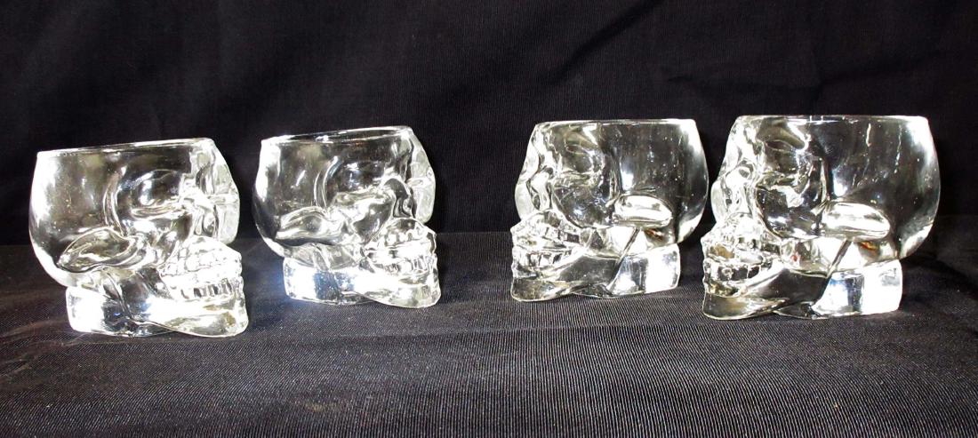 4pc Skull Shot Glasses: 2 1/4"T x 3 1/2"L