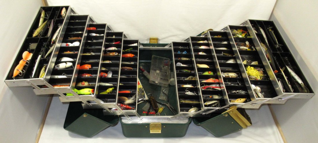 Huge Tackle Box w/ 90+ Fishing Lures: 12" x 20" Box