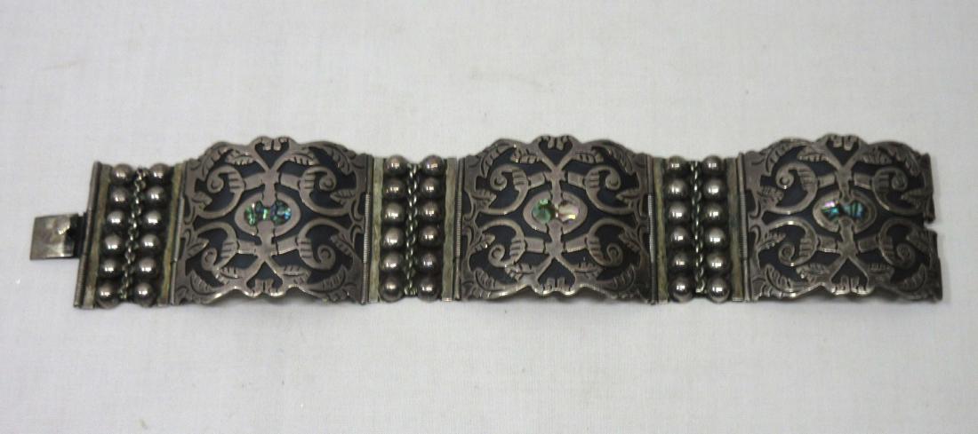 Mexican Silver & Abalone Bracelet: 7 1/2"L cuff style