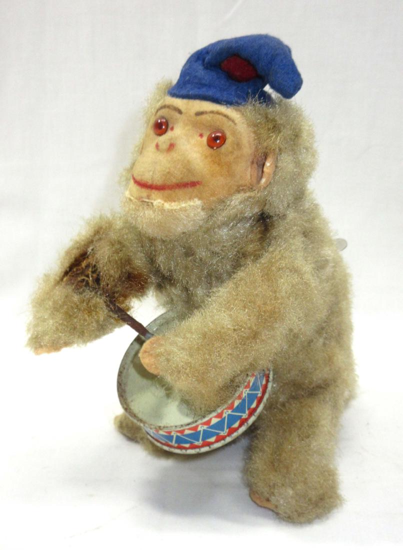 Keywind Drummer Monkey Toy: 7"T x 4 1/2"W