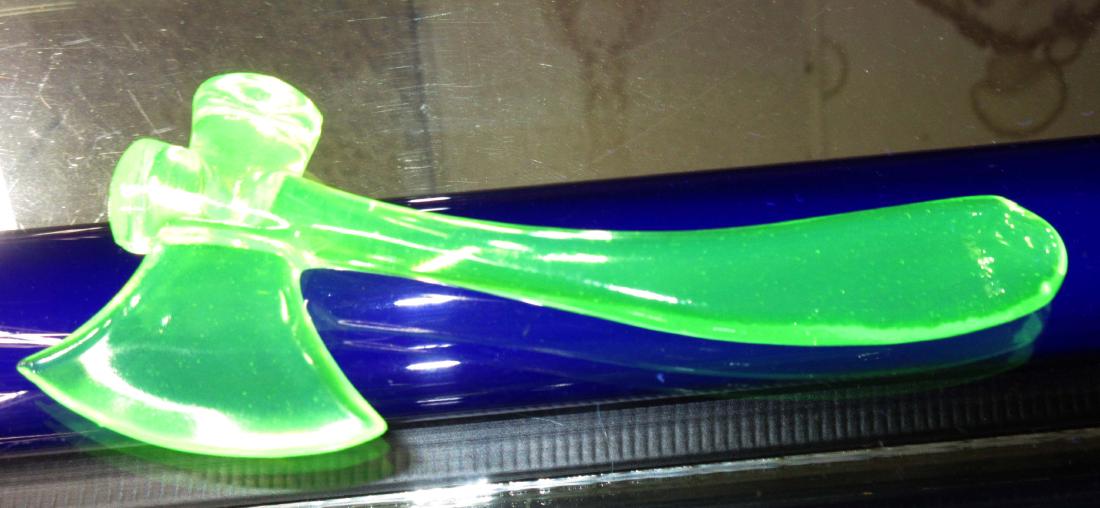 Vaseline Glass Axe: 6" x 2 1/2"W