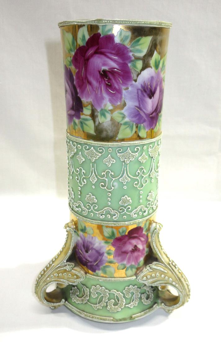 HP Nippon Moriage Vase: 9 3/4" T x 5 1/2" W