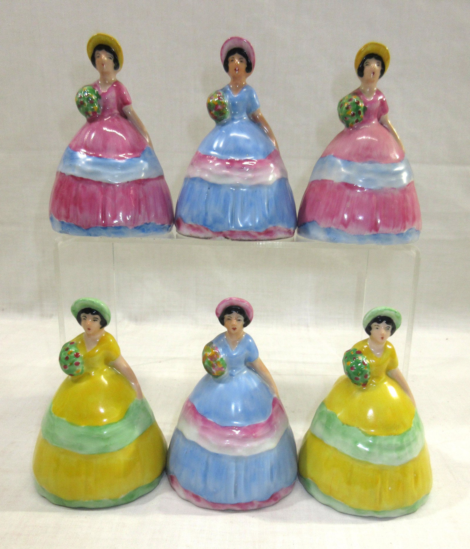 Set of 6 Carlton Ware Figural Napkin Rings: 3 3/4"T x 2 3/4"W